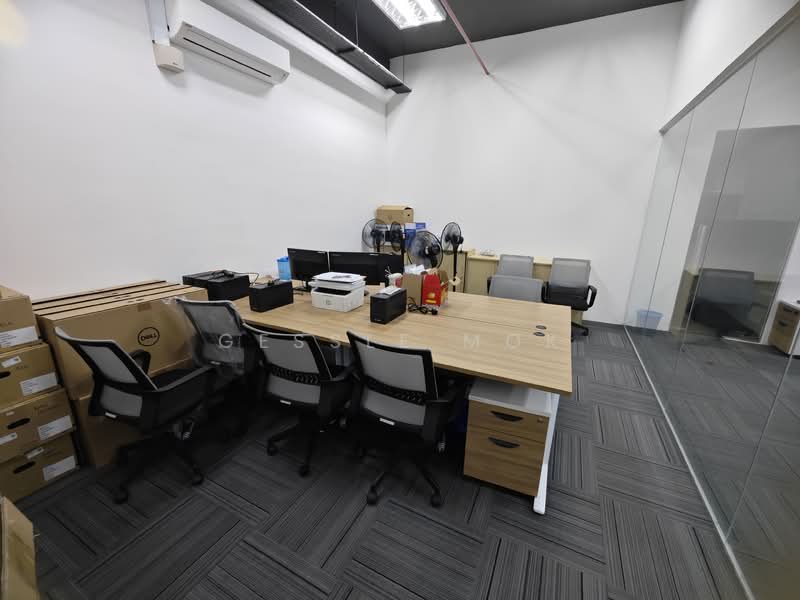Office for Rent in Sungai Besi (Kuala Lumpur) - Gessle Mok - Interior - PropertyGuru.com.my