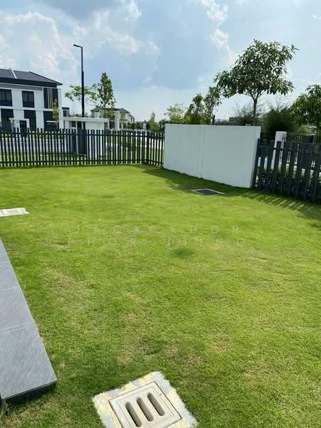 Semi-Detached House for Sale in Setia Alam (Selangor) - Jack Khor Phor Jiing - Exterior - PropertyGuru.com.my
