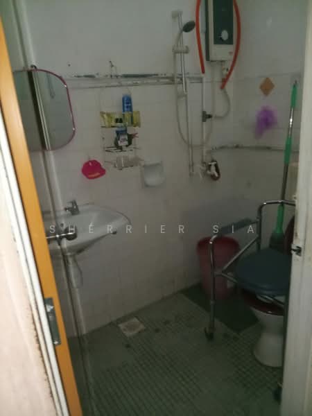 Rumah Teres 1 Tingkat untuk Dijual di Bandar Sri Damansara (Selangor) - Sherrier Sia - Bathroom - PropertyGuru.com.my