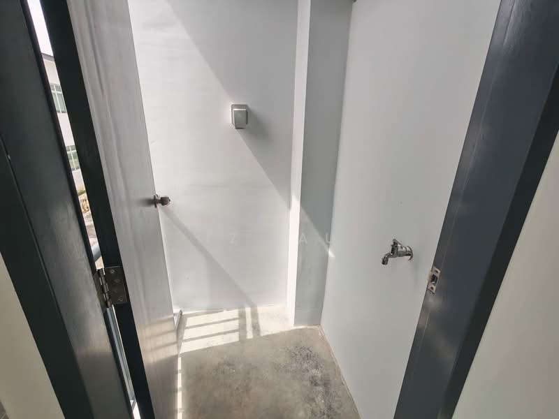 Rumah Teres untuk Dijual di Bandar Dato Onn (Tebrau) - LZ Lau - Exterior - PropertyGuru.com.my