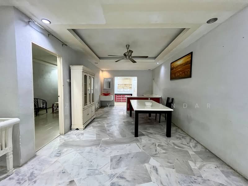2-storey Terraced House for Sale in Taman Gombak Ria (Batu Caves) - Shaziery Iskandar - Interior - PropertyGuru.com.my