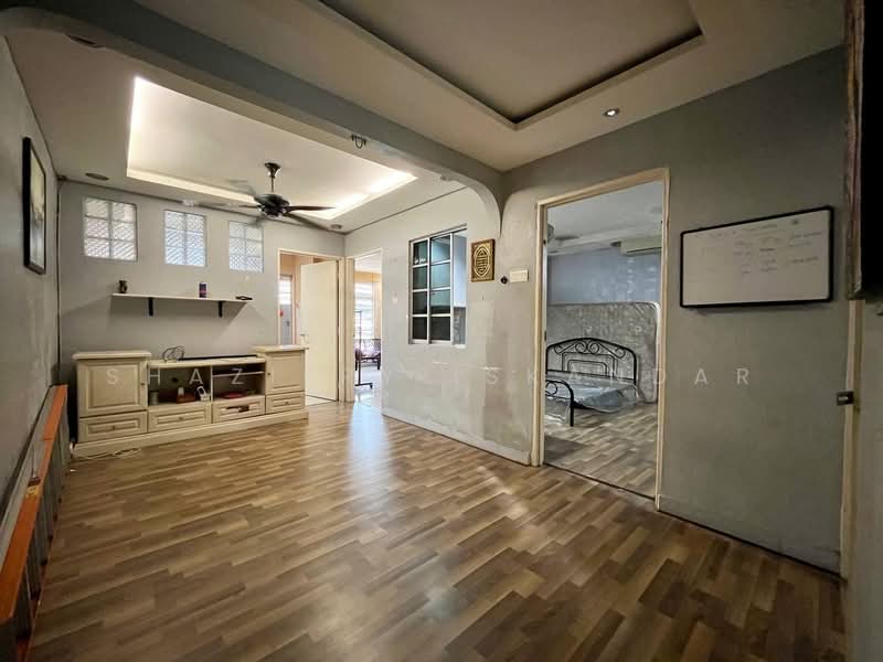 2-storey Terraced House for Sale in Taman Gombak Ria (Batu Caves) - Shaziery Iskandar - PropertyGuru.com.my
