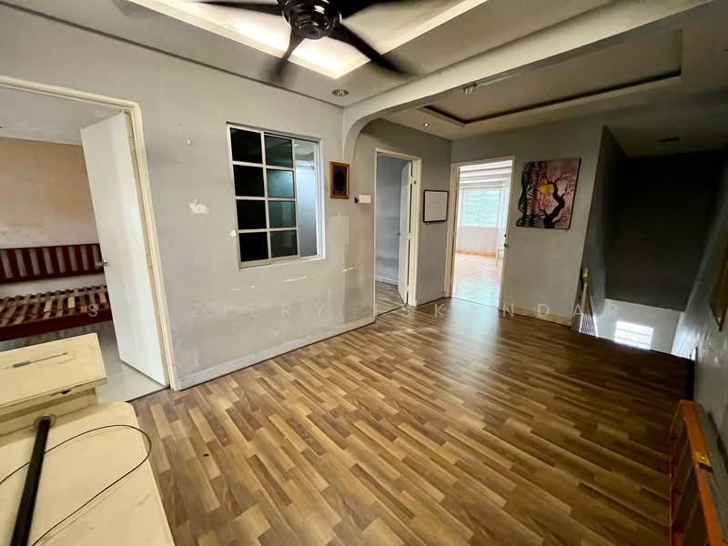 2-storey Terraced House for Sale in Taman Gombak Ria (Batu Caves) - Shaziery Iskandar - PropertyGuru.com.my
