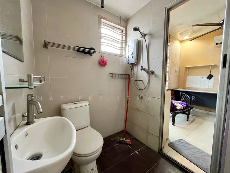 2-storey Terraced House for Sale in Taman Gombak Ria (Batu Caves) - Shaziery Iskandar - PropertyGuru.com.my