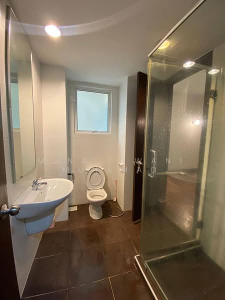 Kondominium untuk Dijual di Puteri Palma Condominiums - Muna Zawani Muhamad - Bathroom - PropertyGuru.com.my