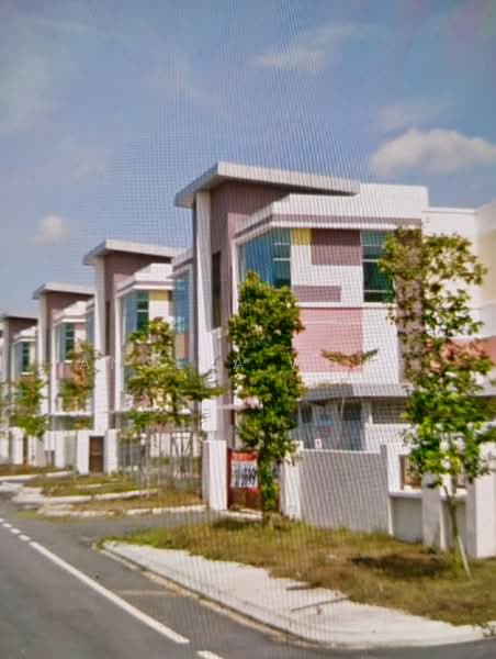 Kilang untuk Dijual di Kawasan Perindustrian SILC (Iskandar Puteri (Nusajaya)) - Angela Wong - PropertyGuru.com.my