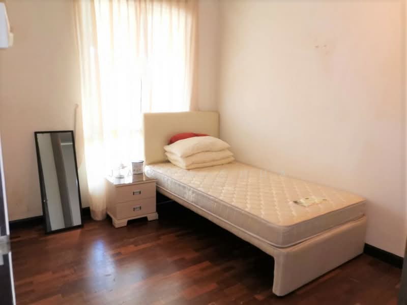 Rumah Teres 2 Tingkat untuk Disewa di Leisure Farm (Gelang Patah) - Jason Chua - Bedroom - PropertyGuru.com.my
