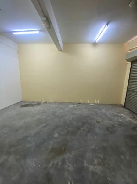 Shop / Office for Rent in Jalan Klang Lama (Old Klang Road) (Kuala Lumpur) - Lesli Yim - Interior - PropertyGuru.com.my