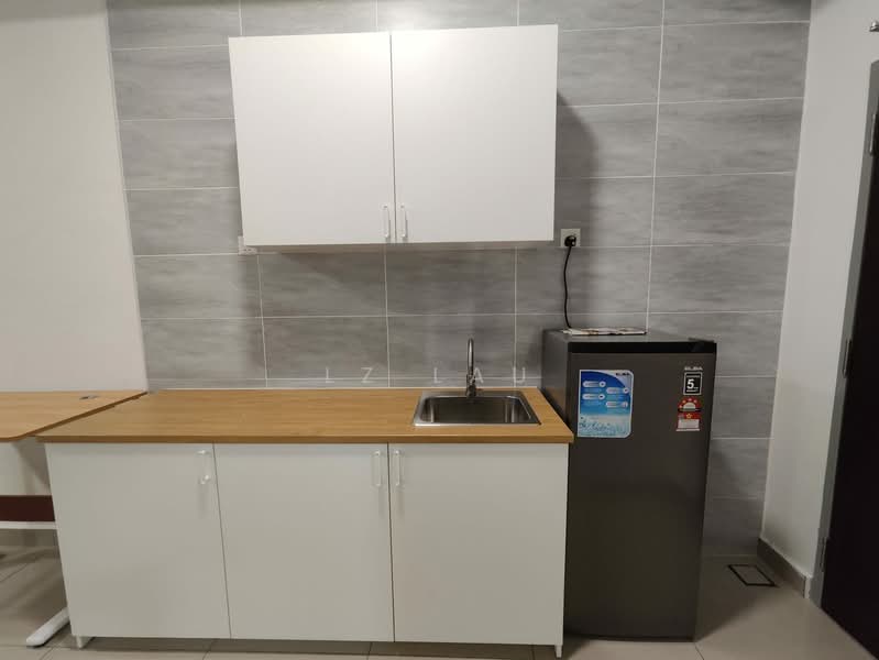 Condominium for Rent at KSL Residence 2 @ Kangkar Tebrau - LZ Lau - Kitchen - PropertyGuru.com.my