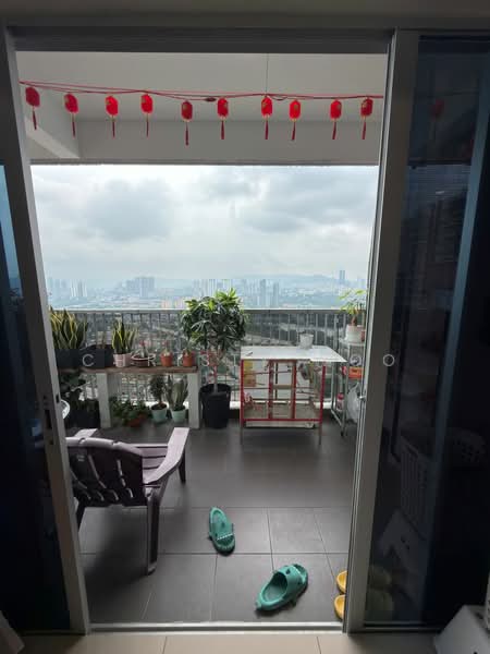 Service Residence for Sale at Serviced Residence @ Razak City Residences (RC Residences) - Christy Woo - Balcony - PropertyGuru.com.my