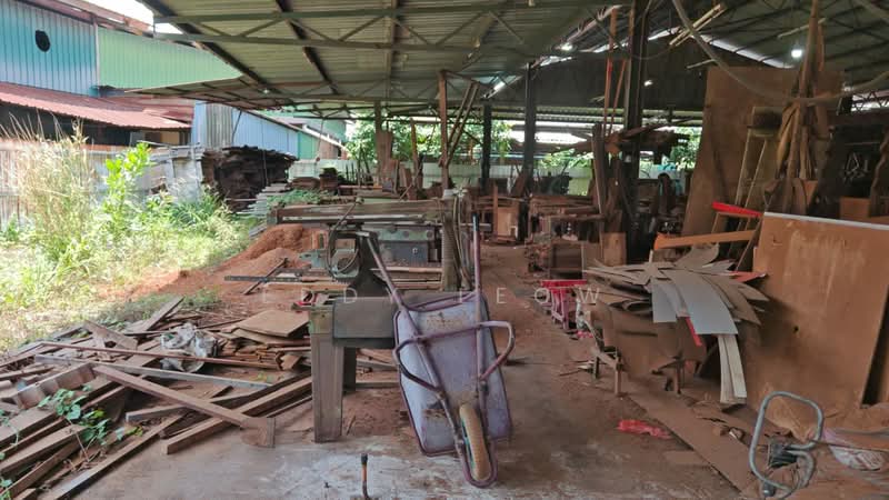 Kilang untuk Disewa di Kawasan Perindustrian Bukit Rambai (Bukit Rambai) - Eddy Leow - Exterior - PropertyGuru.com.my