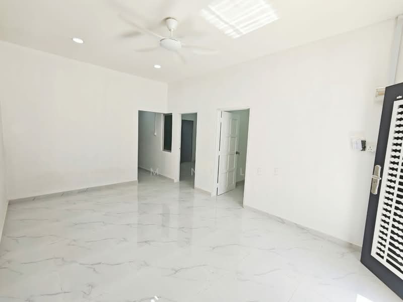 1-storey Terraced House for Sale in Taman Abad (Johor Bahru) - Aamani Lee - Interior - PropertyGuru.com.my