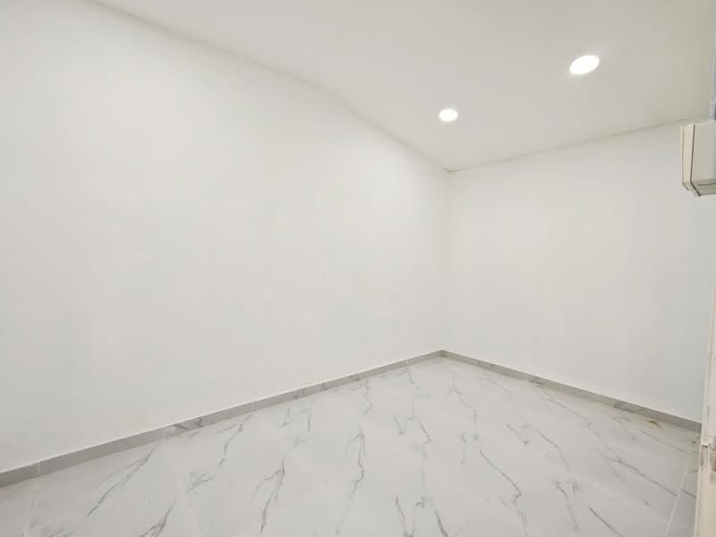 1-storey Terraced House for Sale in Taman Abad (Johor Bahru) - Aamani Lee - Interior - PropertyGuru.com.my