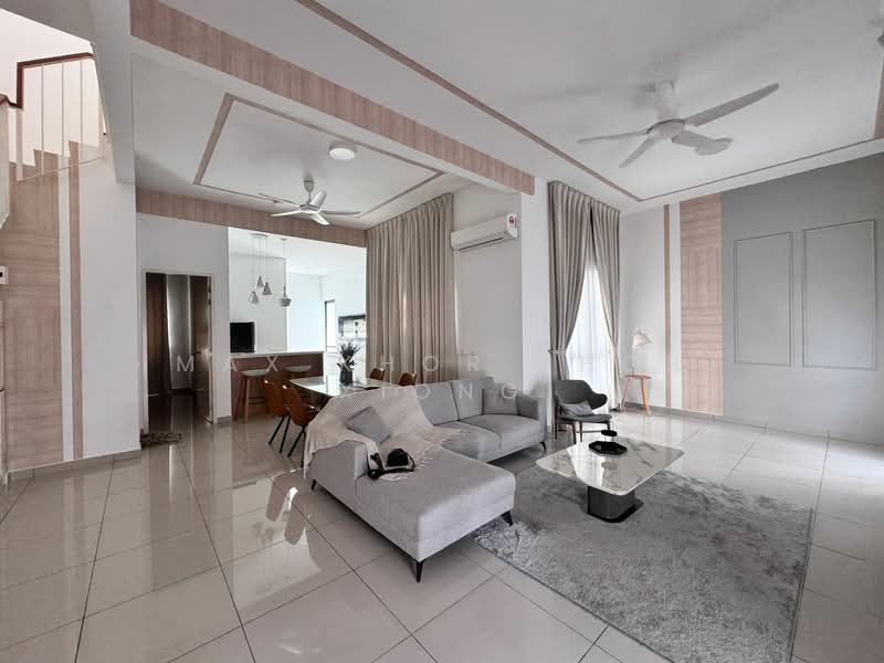 Rumah Berkembar untuk Dijual di Setia Alam (Selangor) - Max Khor Phor xiong - Living Room - PropertyGuru.com.my