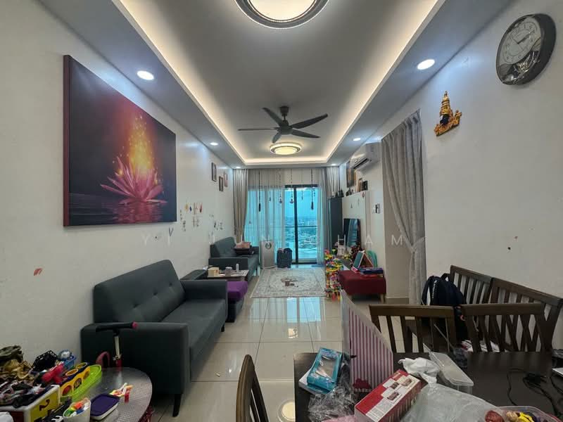 Kondominium untuk Dijual di Mizumi Residences - Yi Jun Cham - Living Room - PropertyGuru.com.my