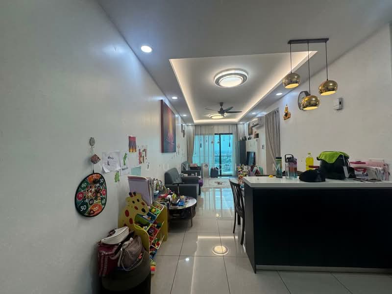 Kondominium untuk Dijual di Mizumi Residences - Yi Jun Cham - Living Room - PropertyGuru.com.my