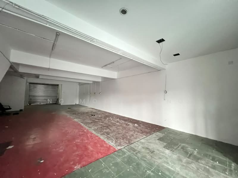 Shop for Rent in Taman Koperasi Polis (Batu Caves) - Ng Moon Tsing - Interior - PropertyGuru.com.my