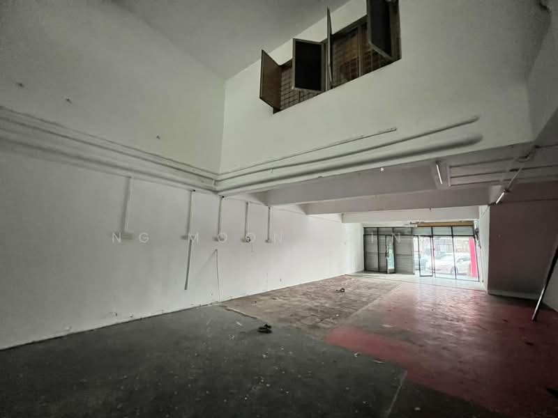 Shop for Rent in Taman Koperasi Polis (Batu Caves) - Ng Moon Tsing - Interior - PropertyGuru.com.my