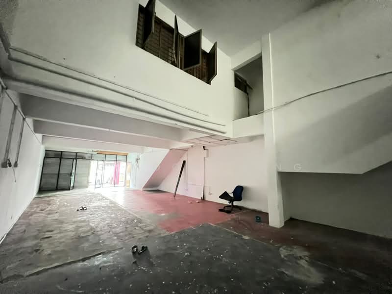 Shop for Rent in Taman Koperasi Polis (Batu Caves) - Ng Moon Tsing - Interior - PropertyGuru.com.my
