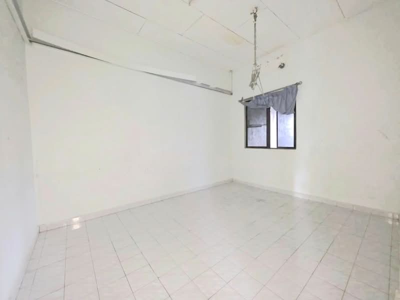 Rumah Teres 1 Tingkat untuk Dijual di Taman Megah Ria (Masai) - Zach Law - Interior - PropertyGuru.com.my