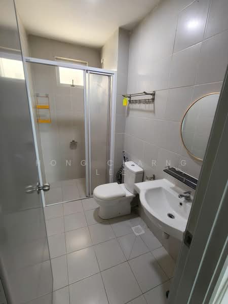 Service Residence for Rent at Meridin Bayvue @ Sierra Perdana - Hong Charng Lee - Bathroom - PropertyGuru.com.my