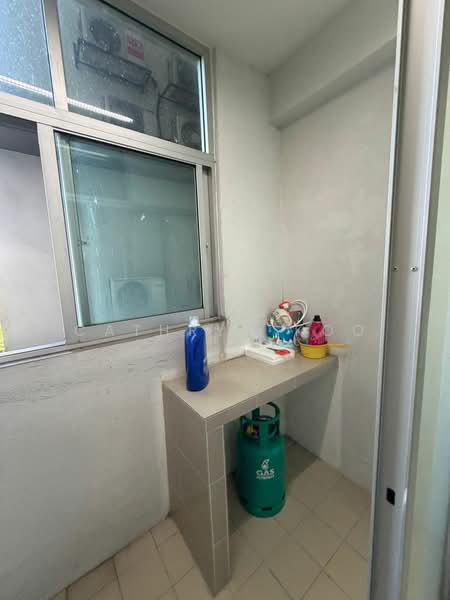 Kondominium untuk Disewa di Midfields - Cathryn Koo - Balcony - PropertyGuru.com.my