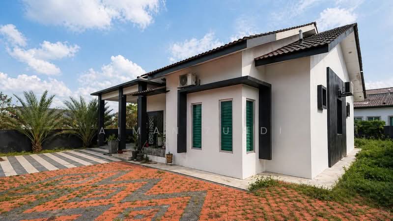 Bungalow for Sale in Bandar Baru Salak Tinggi (Sepang) - AIMAN ZUHDI - PropertyGuru.com.my
