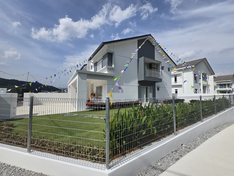 Semi-Detached House for Sale in Seremban (Negeri Sembilan) - Ho KM - PropertyGuru.com.my