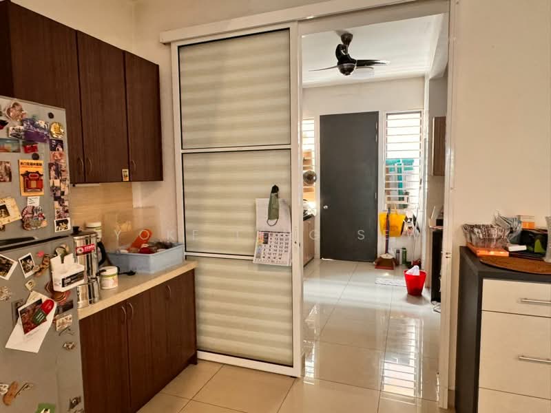 3-storey Terraced House for Sale in Taman Putra Prima (Puchong) - Yoke Leng Sew - Kitchen - PropertyGuru.com.my