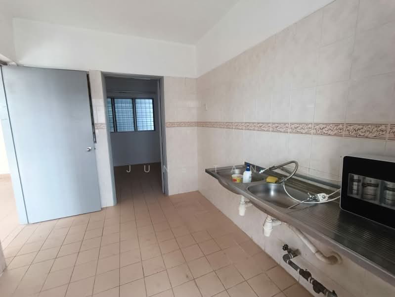 Condominium for Rent at Venice Hill - June Tan - Kitchen - PropertyGuru.com.my
