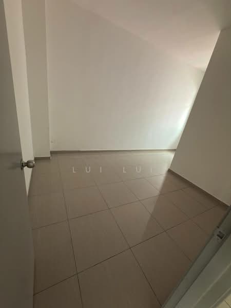 Rumah Teres 2 Tingkat untuk Dijual di Taman Bestari Indah (Ulu Tiram) - Lui Lui - Interior - PropertyGuru.com.my