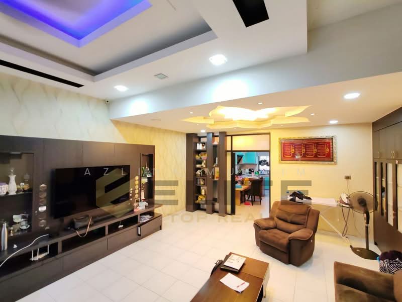 Rumah Teres 2 Tingkat untuk Dijual di Taman Lagenda Putra (Kulai) - Azlina Muslim - Living Room - PropertyGuru.com.my