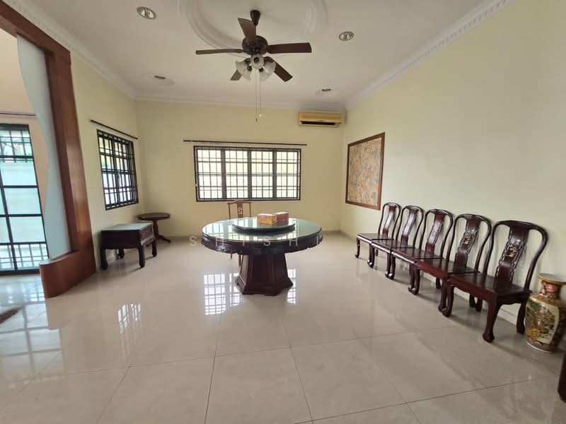 Rumah Banglo untuk Dijual di Bandar Putra (Kulai) - Shishi . - PropertyGuru.com.my