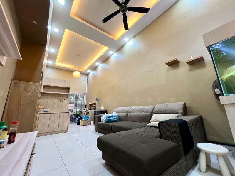Rumah Teres 1 Tingkat untuk Dijual di Taman Chemor Idaman (Chemor) - Vivian Foong - Living Room - PropertyGuru.com.my