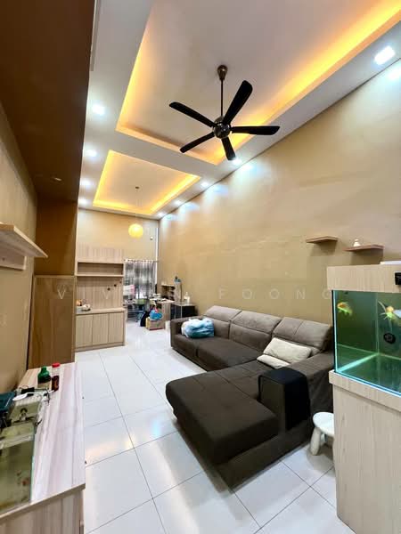 Rumah Teres 1 Tingkat untuk Dijual di Taman Chemor Idaman (Chemor) - Vivian Foong - Living Room - PropertyGuru.com.my