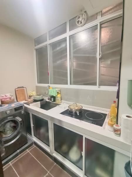 Kondominium untuk Dijual di Paraiso Residence @ The Earth - Kenny Lai - Kitchen - PropertyGuru.com.my