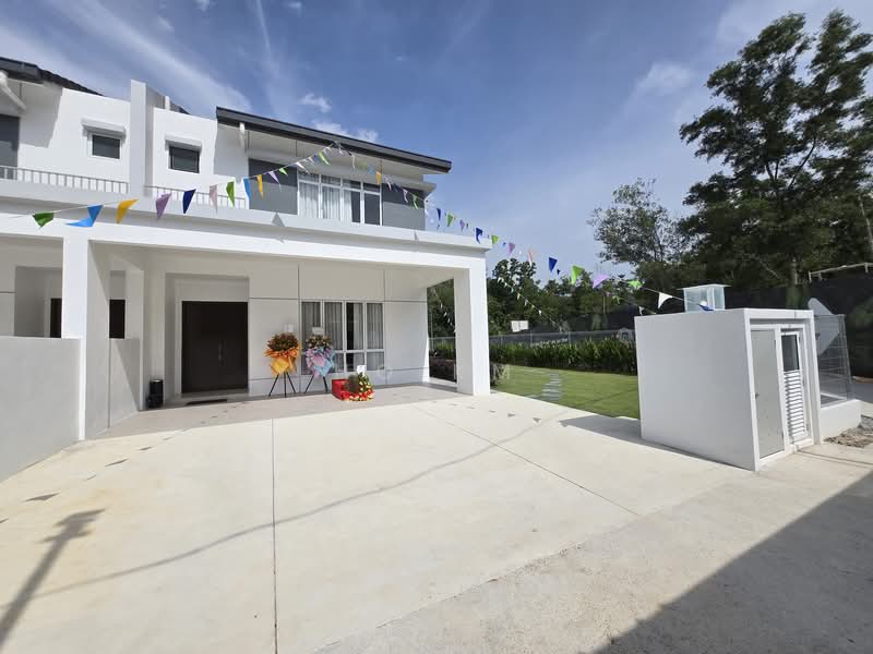 Semi-Detached House for Sale in Seremban (Negeri Sembilan) - Ho KM - PropertyGuru.com.my