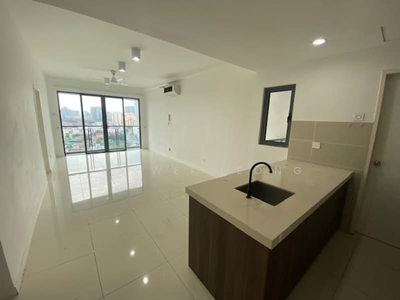 Kondominium untuk Dijual di Boulevard Residence - Lee Wei Leong - Living Room - PropertyGuru.com.my