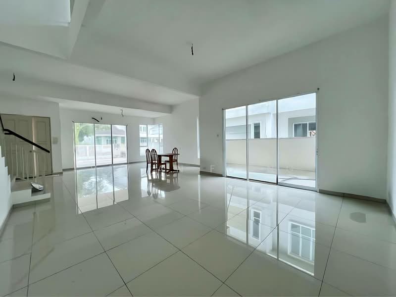 Semi-Detached House for Sale in Parklane Residences (Chemor) - Vivian Foong - Living Room - PropertyGuru.com.my