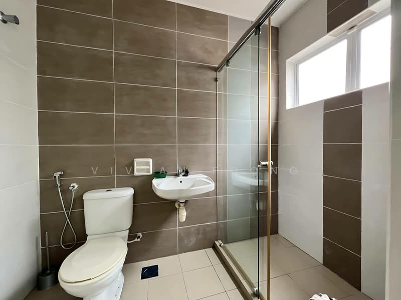 Semi-Detached House for Sale in Parklane Residences (Chemor) - Vivian Foong - Bathroom - PropertyGuru.com.my