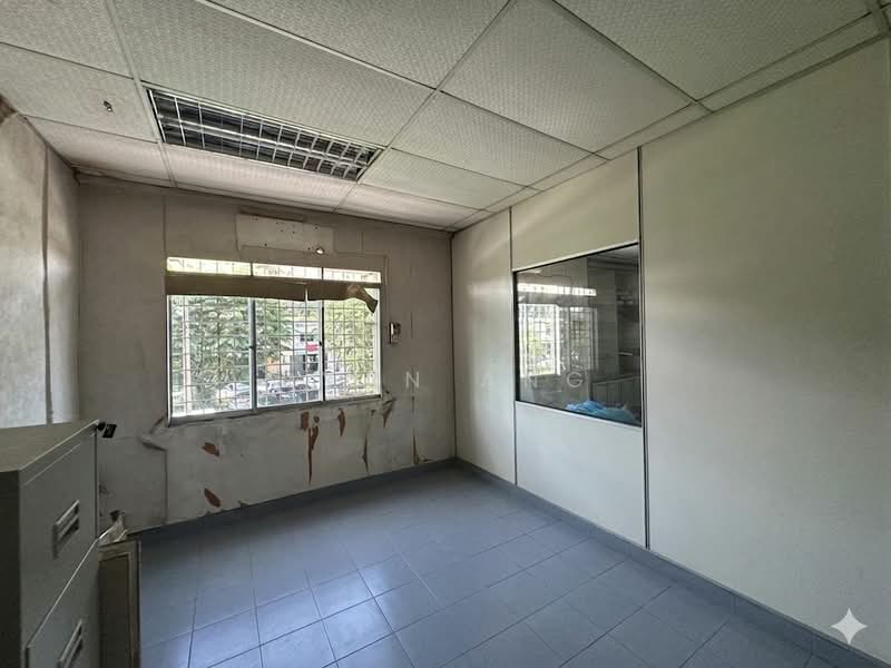 Terrace Factory for Sale in Kawasan Perindustrian Ringan Bercham (Ipoh) - Ryan Ang - Office View 3 - PropertyGuru.com.my