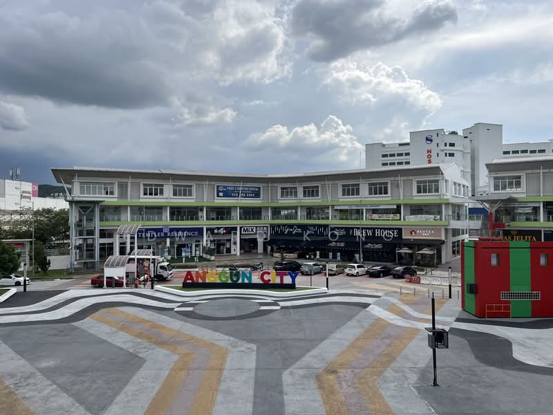 Shop / Office for Rent in Rawang (Selangor) - Edward Kong. - Exterior - PropertyGuru.com.my
