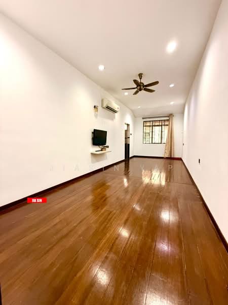 2-storey Terraced House for Rent in George Town (Penang) - Jiasin Yap - Living Room - PropertyGuru.com.my