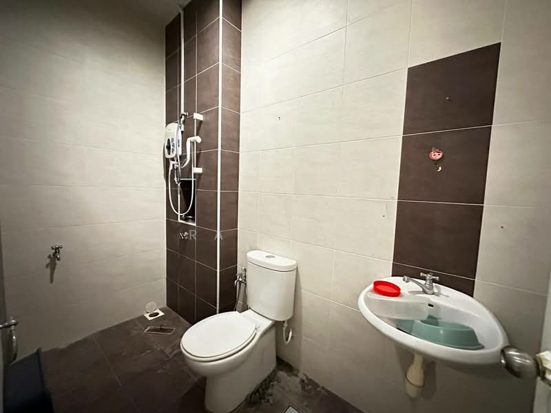 Cluster House for Rent in Johor Bahru (Johor) - Rain Ng - Bathroom - PropertyGuru.com.my