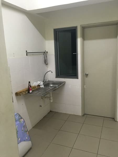 Service Residence for Rent at D'Alamanda - Kelly Kok - Kitchen - PropertyGuru.com.my