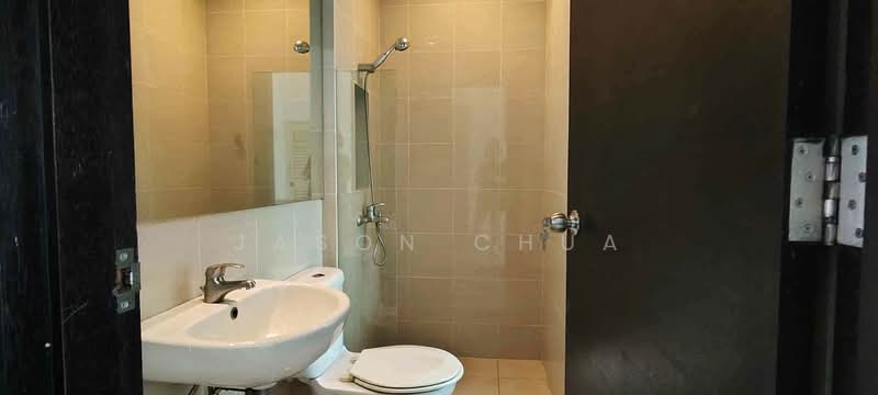 Rumah Teres 2 Tingkat untuk Disewa di Leisure Farm (Gelang Patah) - Jason Chua - Bathroom - PropertyGuru.com.my