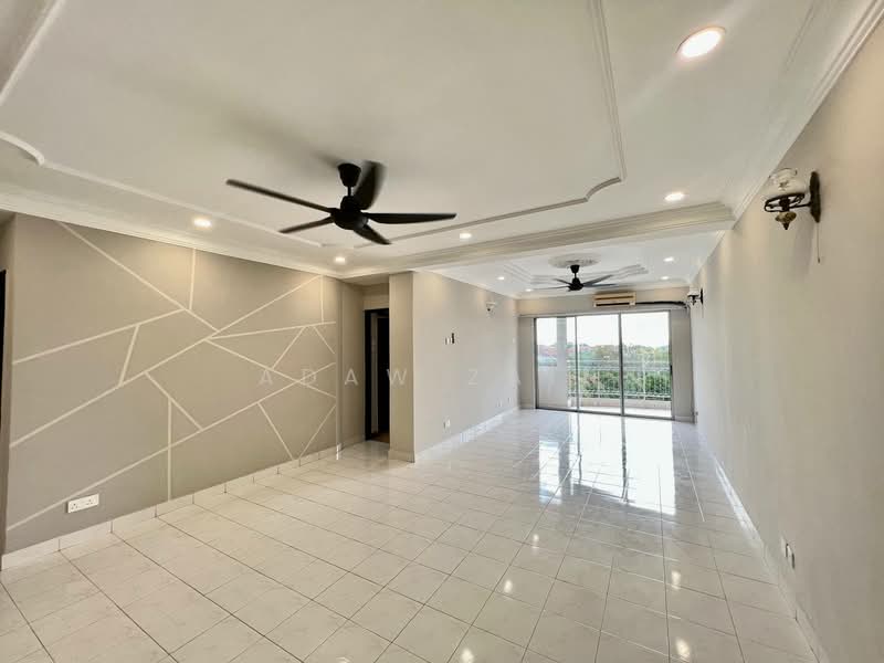Kondominium untuk Disewa di Kemuncak Shah Alam - Adaw Zain - Living Room - PropertyGuru.com.my