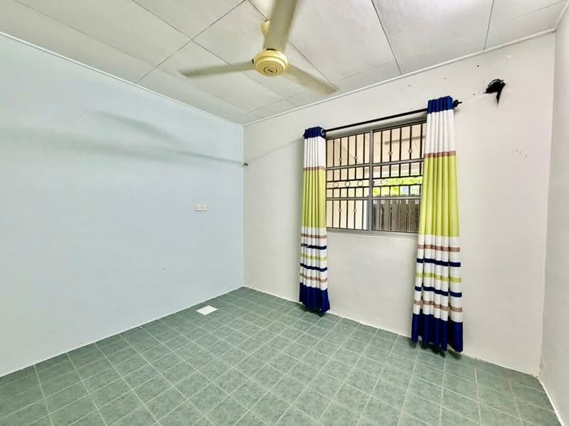 Rumah Berkembar untuk Dijual di Taman Desaria (Nilai) - Fazri Omar - PropertyGuru.com.my