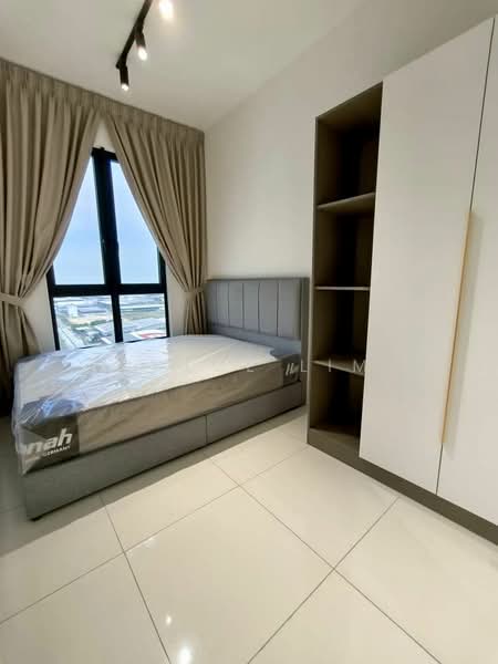 Service Residence for Rent at Vivo Executive Apartment - Chloe Lim - Bedroom - PropertyGuru.com.my