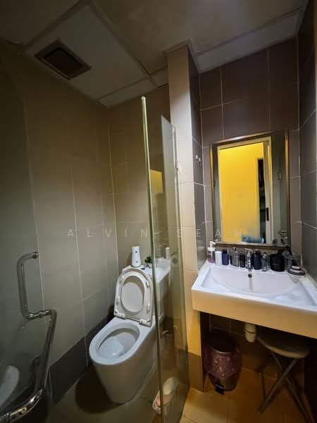 Service Residence for Rent at Centrestage Designer Suite - Alvin Seah - Bathroom - PropertyGuru.com.my